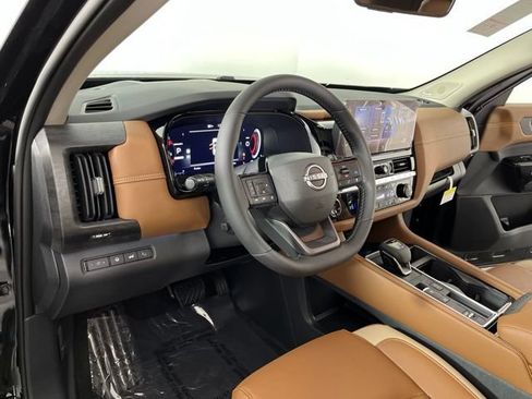 New 2026 Nissan Pathfinder Platinum FWD image 20