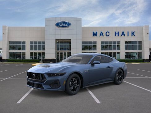 New 2026 Ford Mustang GT RWD image 1