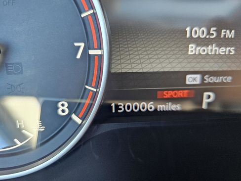 Used 2021 Nissan Rogue SL w/ Premium Package image 16