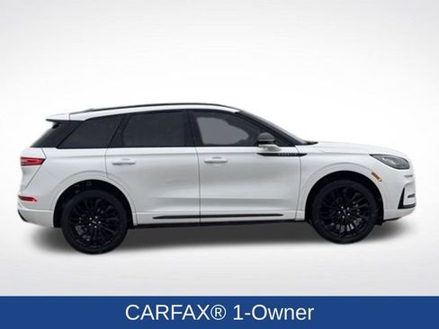 Used 2025 Lincoln Corsair AWD w/ Equipment Group 101A image 2