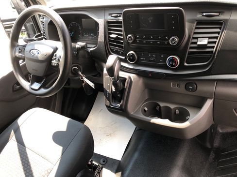 Used 2025 Ford Transit 250 Low Roof w/ Exterior Upgrade Package RWD image 26