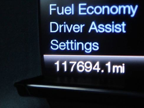 Used 2016 Ford Explorer XLT w/ Equipment Group 202A image 17