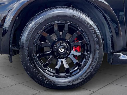 Used 2020 Nissan Armada Platinum w/ Captain's Chairs Package image 11