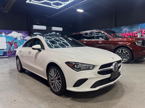 Used 2021 Mercedes-Benz CLA 250 4MATIC w/ Premium Package image 8
