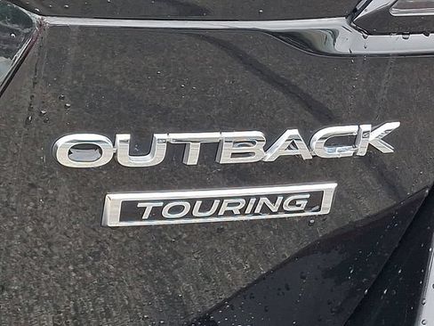 Used 2025 Subaru Outback Touring AWD/4WD image 35