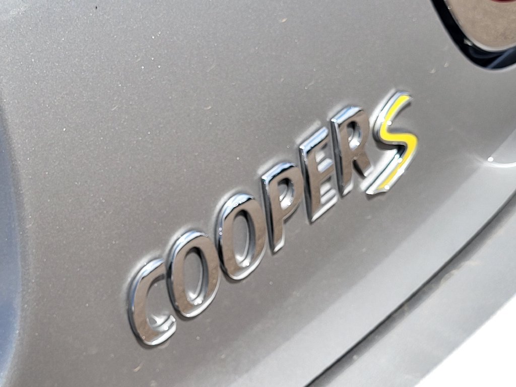 Used 2024 MINI Cooper SE FWD image 26