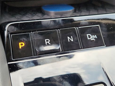 New 2026 Nissan Murano Platinum image 7