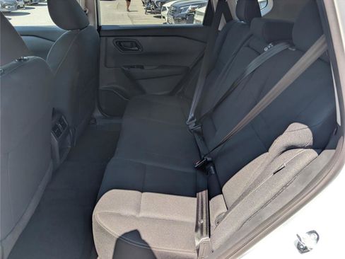 Used 2024 Nissan Rogue S AWD/4WD image 14