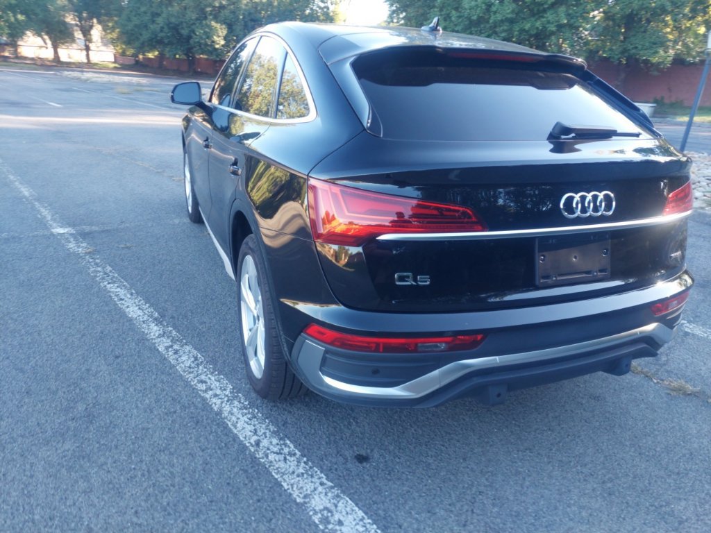 Used 2025 Audi Q5 2.0T Premium Plus w/ Premium Plus Package AWD/4WD image 13