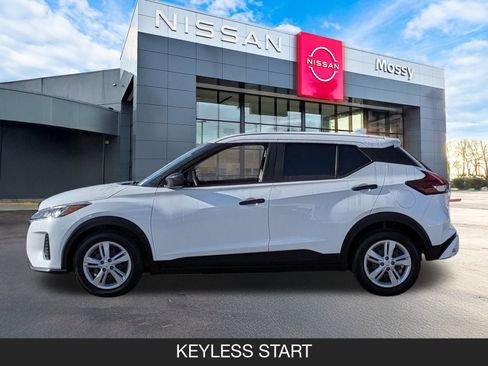 Certified 2023 Nissan Kicks S image 6