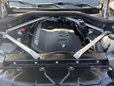 Used 2023 BMW X7 xDrive40i image 15