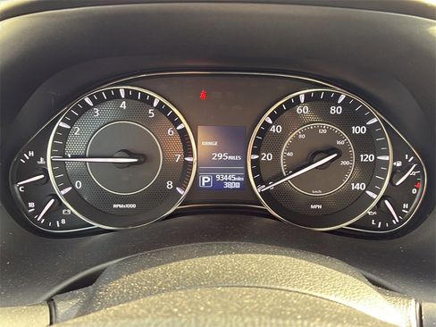 Used 2020 Nissan Armada SL w/ Premium Package image 34