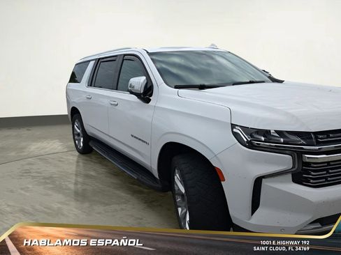 Used 2023 Chevrolet Suburban Premier image 30