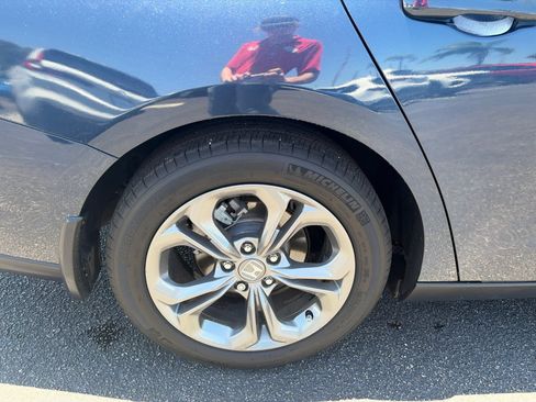 Used 2024 Honda Accord EX image 12