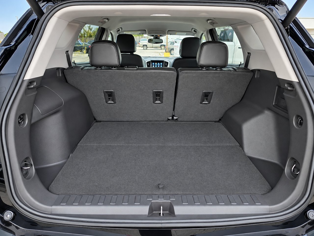 Certified 2023 GMC Terrain SLT FWD image 27