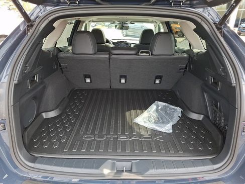 Certified 2025 Subaru Outback Limited AWD/4WD image 29