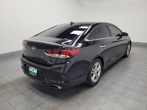 Used 2018 Hyundai Sonata Limited w/ Limited Ultimate Package 03 FWD image 9