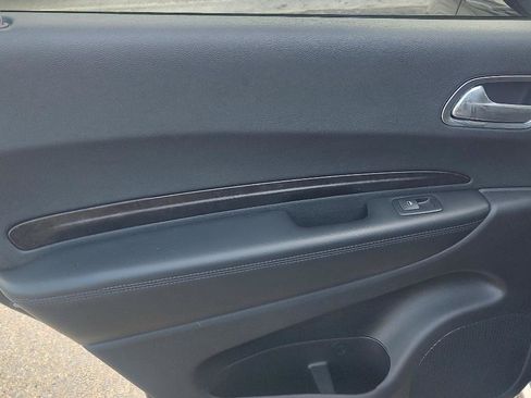 Used 2016 Dodge Durango Limited w/ Nav & Power Liftgate Group AWD/4WD image 18