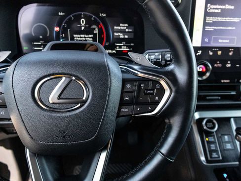 Used 2025 Lexus GX 550 AWD/4WD image 46