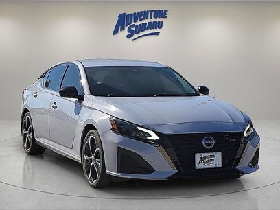 Used 2023 Nissan Altima 2.5 SR