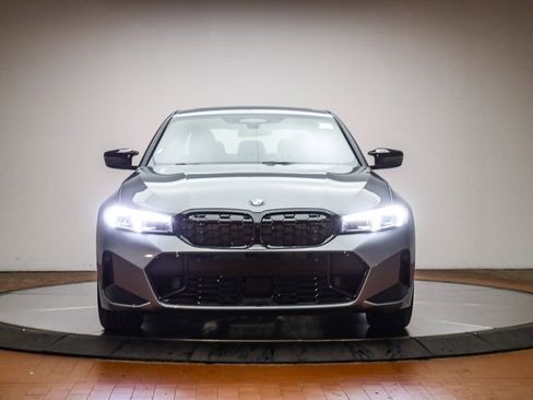 New 2026 BMW M340i image 2