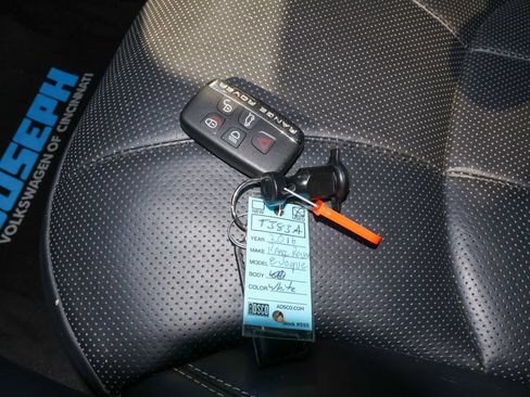 Used 2016 Land Rover Range Rover Evoque HSE AWD/4WD image 27