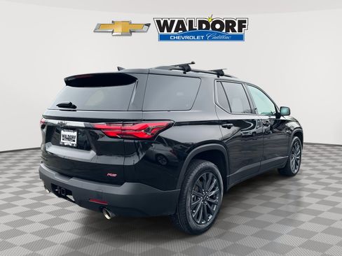 Certified 2023 Chevrolet Traverse RS image 6