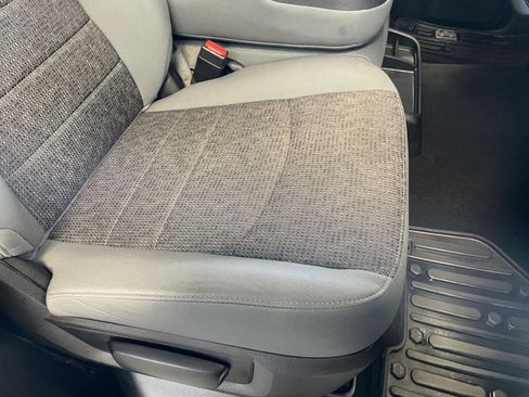 Used 2018 RAM 1500 Big Horn image 27