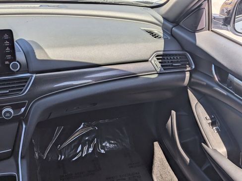 Certified 2022 Honda Accord Sport image 15