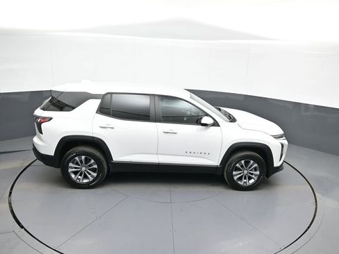 Used 2025 Chevrolet Equinox LT FWD image 35