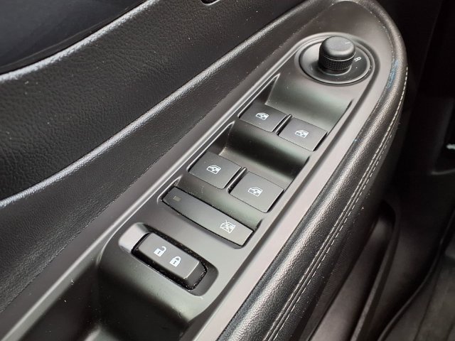 Used 2019 Buick Encore Preferred FWD image 14