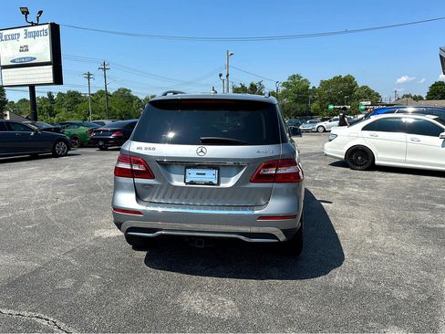 Used 2013 Mercedes-Benz ML 350 4MATIC image 5