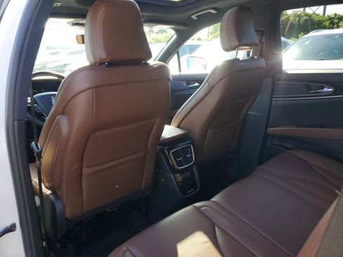 Certified 2023 Lincoln Nautilus Reserve image 11