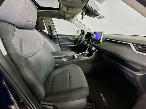 Certified 2025 Toyota RAV4 XLE w/ Convenience Package image 28