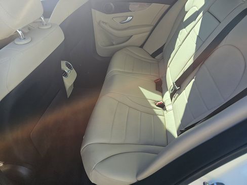 Used 2019 Mercedes-Benz C 300 Sedan image 14