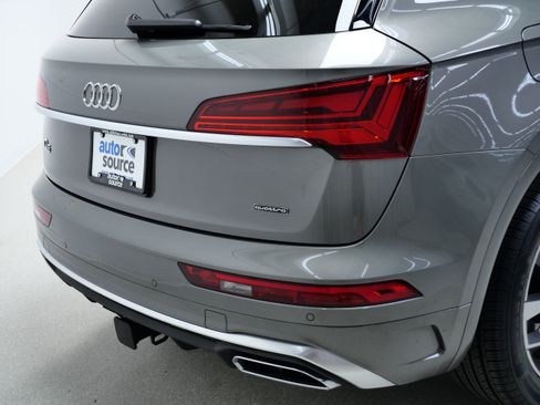 Used 2023 Audi Q5 2.0T Premium Plus w/ Premium Plus Package AWD/4WD image 5