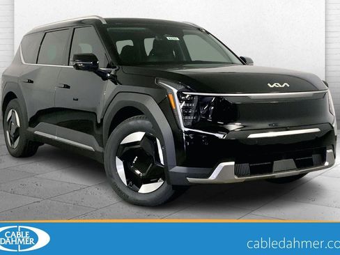 New 2026 Kia EV9 Wind image 1