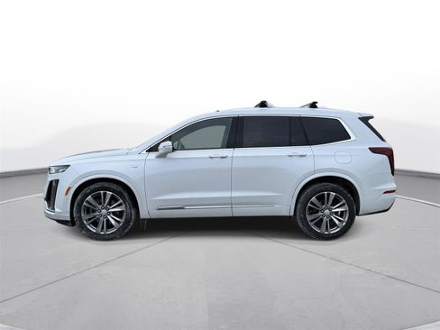 Certified 2023 Cadillac XT6 Premium Luxury image 8