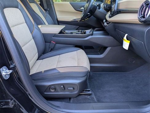 New 2026 Chevrolet Equinox ACTIV w/ Convenience Package III image 36