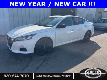 Used 2020 Nissan Altima 2.5 SR w/ Premium Package