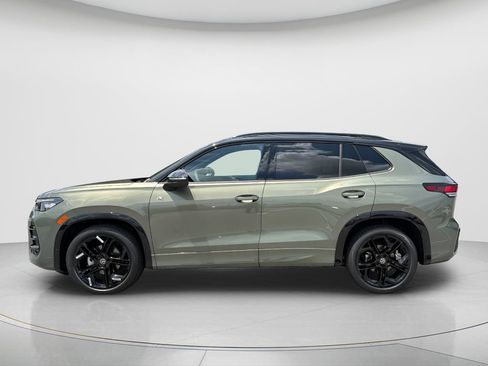 New 2026 Volkswagen Tiguan SE R-Line FWD image 8