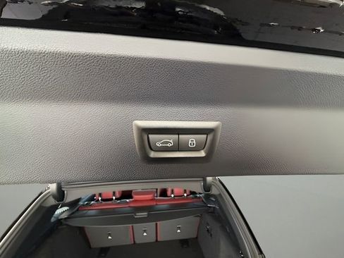 Used 2023 BMW X3 sDrive30i w/ Convenience Package image 26