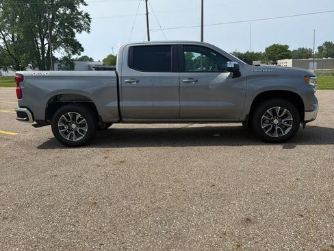 New 2026 Chevrolet Silverado 1500 LT AWD/4WD image 4