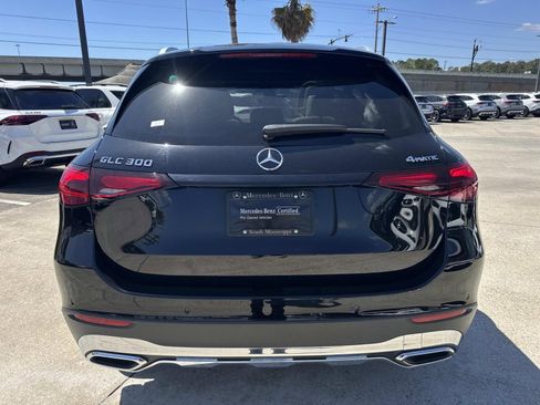 Used 2024 Mercedes-Benz GLC 300 4MATIC image 6