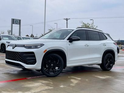 New 2026 Volkswagen Tiguan SE R-Line