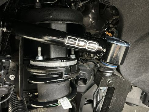 Used 2025 GMC Sierra 1500 Denali Ultimate image 14