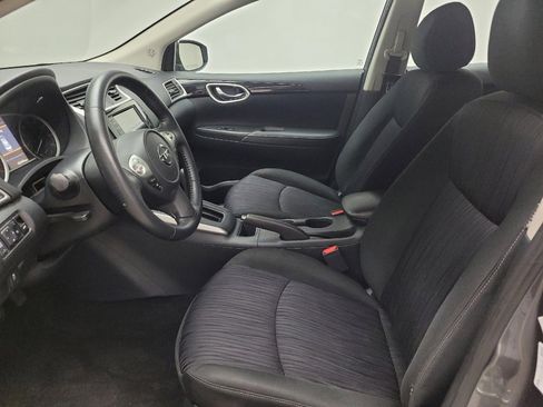 Used 2019 Nissan Sentra SV FWD image 17