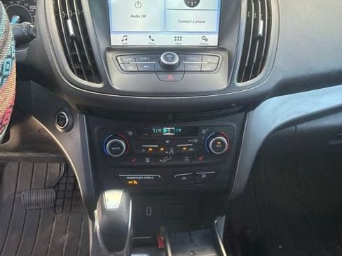Used 2019 Ford Escape SEL FWD image 9