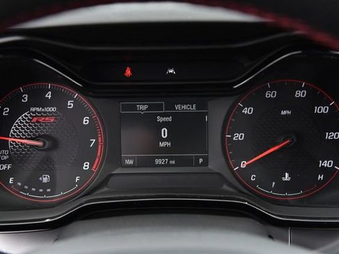 Used 2025 Chevrolet Trax RS w/ Driver Confidence Package FWD image 11