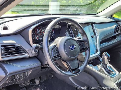 Used 2024 Subaru Outback Onyx Edition XT AWD/4WD image 9